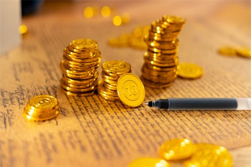 央行：将研究制定新阶段金融科技发展规划，出台深化运用金融科技推动金融数字化智能化转型的政策文件