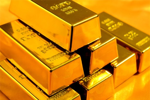 工业富联上半年净利增超38%：单季营收首超2000亿元，AI服务器增超60%