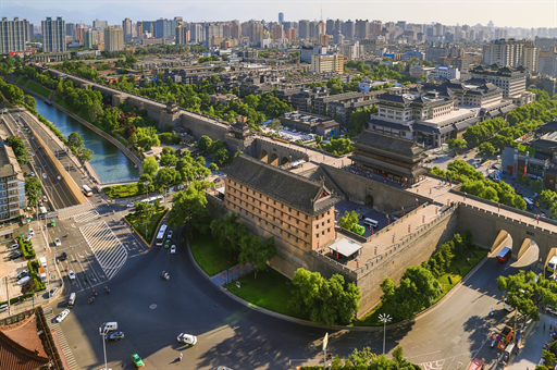 汽车行业利润率跌至3.5%背后：魏建军为何敢说“不赚快钱”？